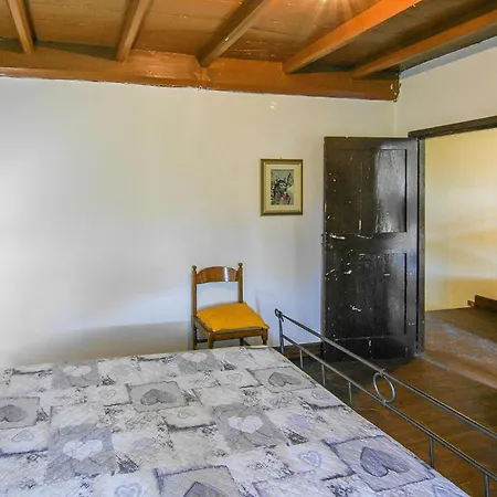 펜션 4 Bedroom Beautiful Home In Codivara *