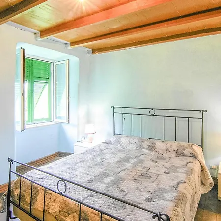 4 Bedroom Beautiful Home In Codivara 펜션 Codivara