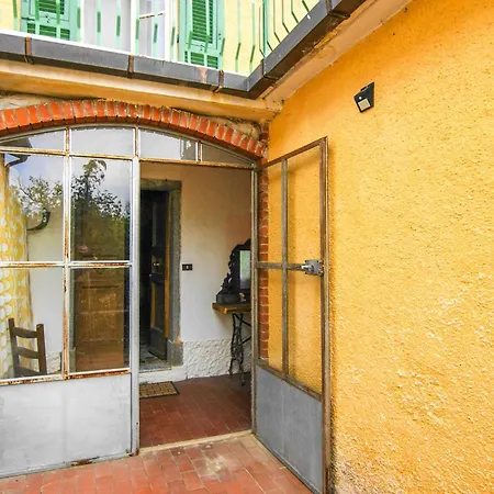 Lovely In With Wifi 度假居 *